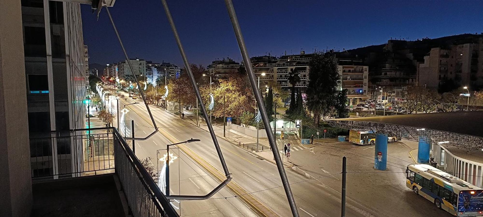 Chris'S Athens Home In The Center Of Everything ภายนอก รูปภาพ